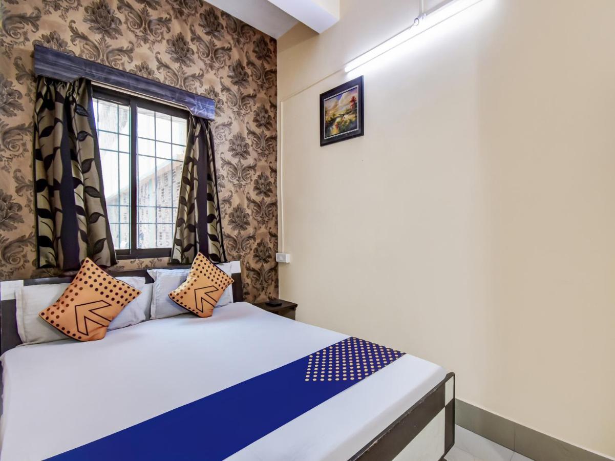 Spot On 78443 Hotel Bharat Rourkela Екстериор снимка