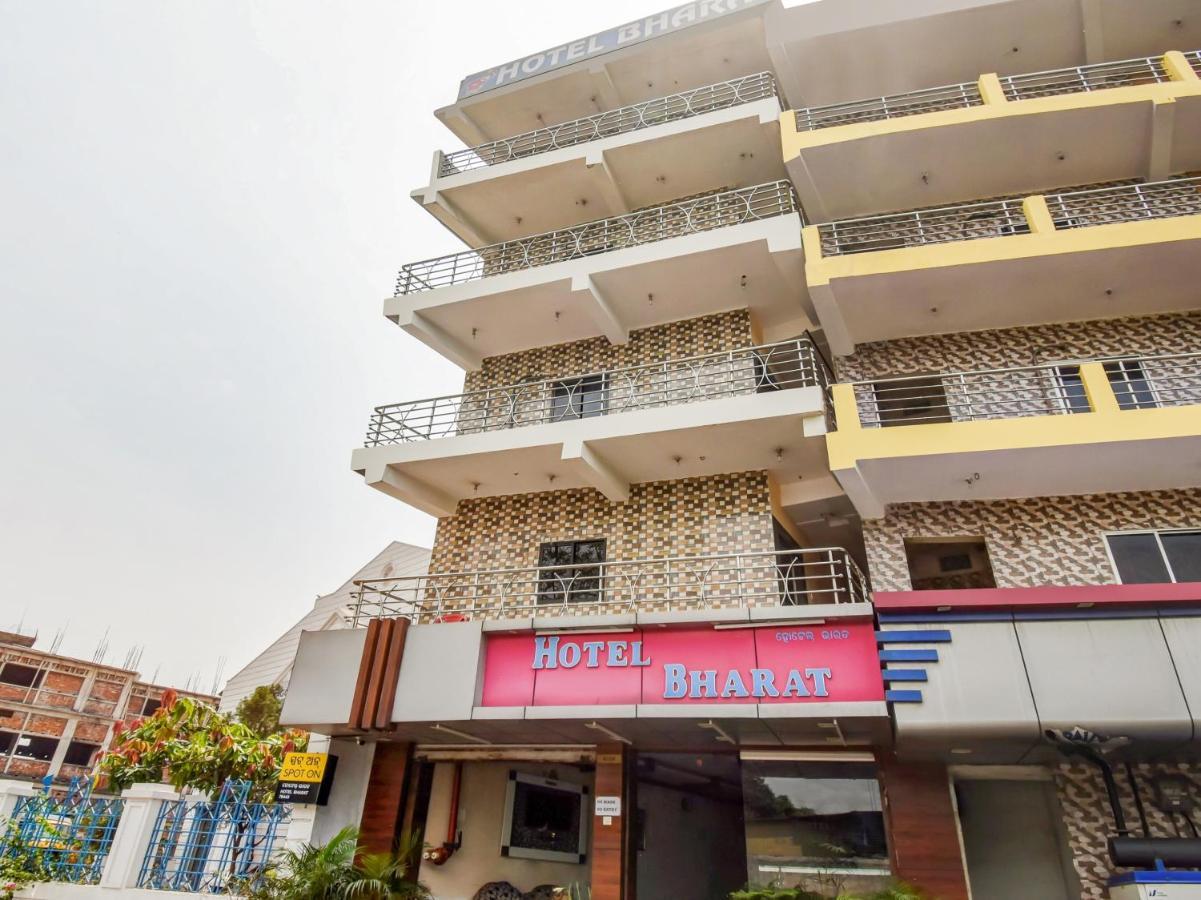 Spot On 78443 Hotel Bharat Rourkela Екстериор снимка