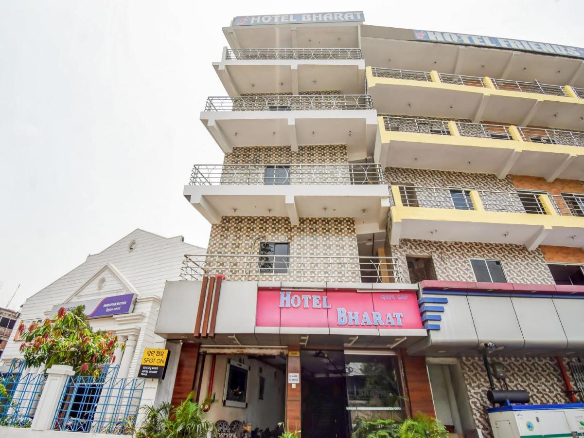 Spot On 78443 Hotel Bharat Rourkela Екстериор снимка